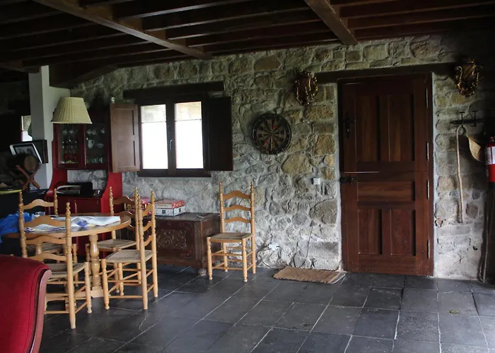 Casa Maruxela Borines